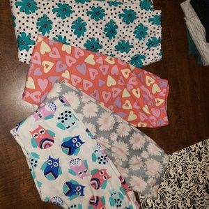 DDS Dot dot smile  leggings lot
